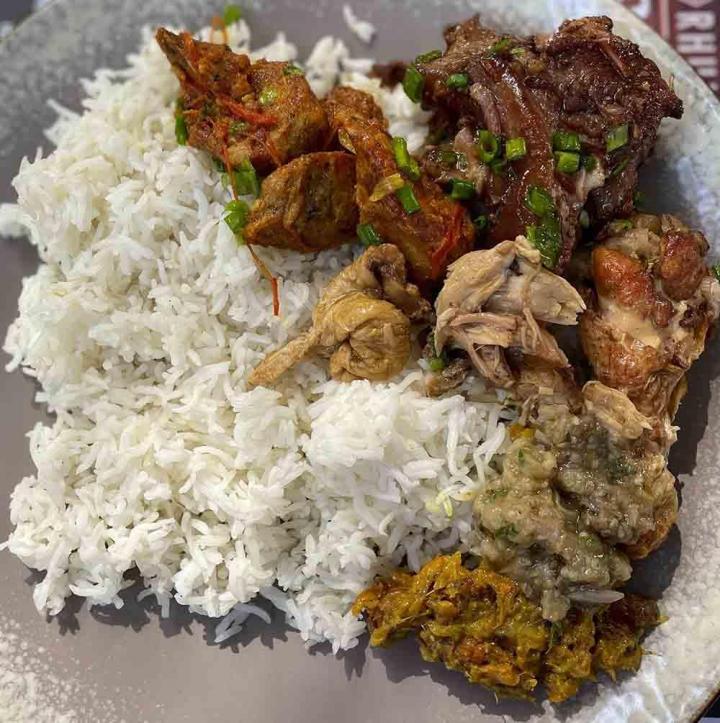 Votre endroit préféré pour un buffet créole.